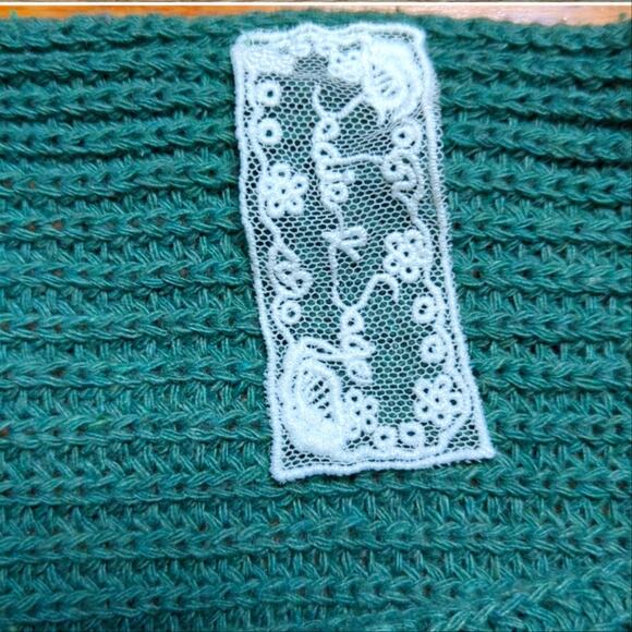 Sadie & Sage Boho Slouchy Cropped Dolman Sleeve Lagenlook Knit Sweater - Picture 3 of 4